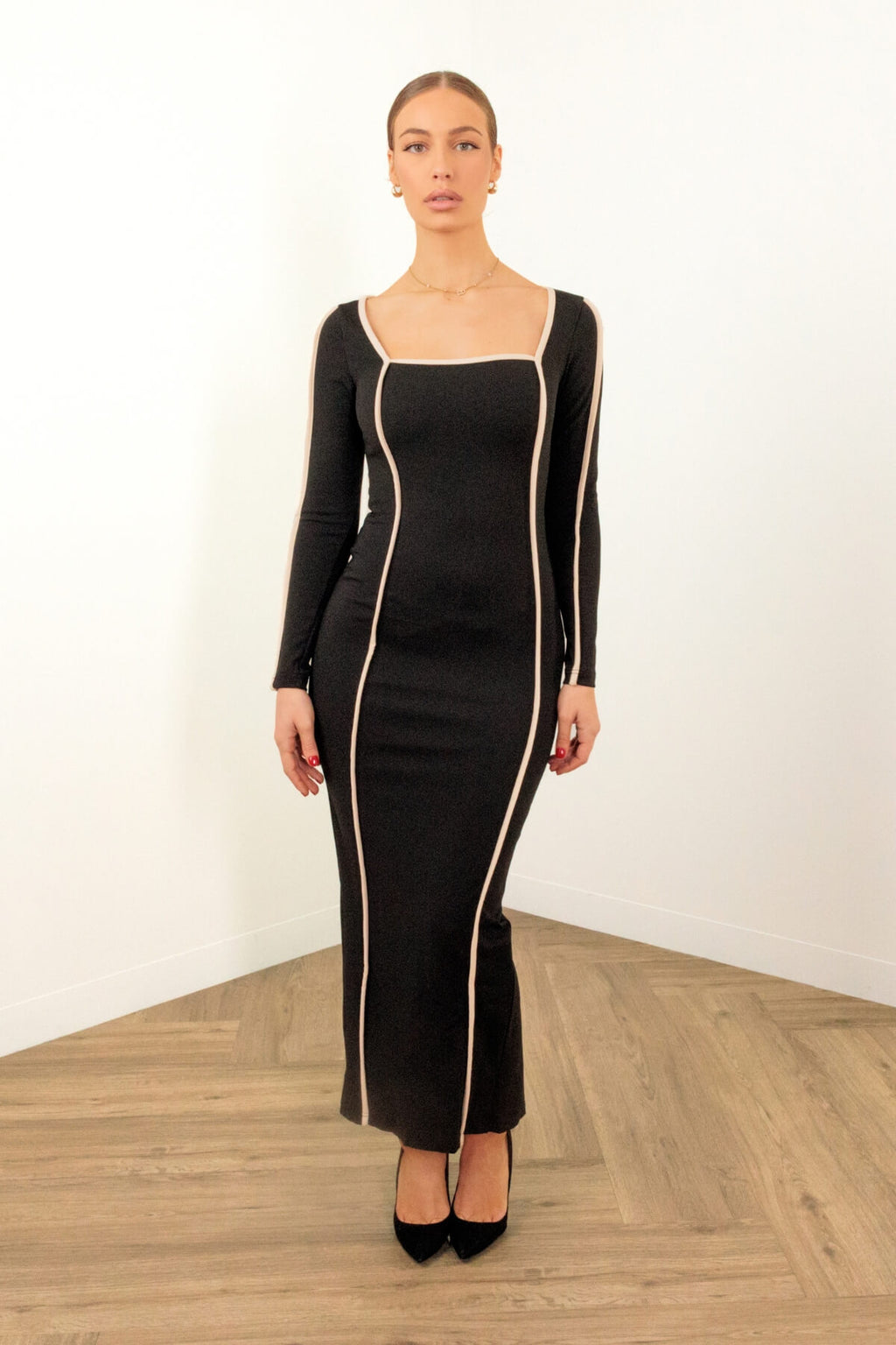 Fitted Long Sleeve Midi Dress - Black