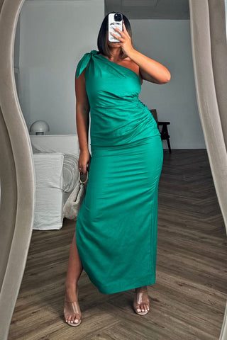 dress-one-shoulder-ruched-midi-green13
