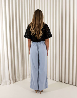 Blue-wide-leg-high-waist-dress-pants-with-side-pockets