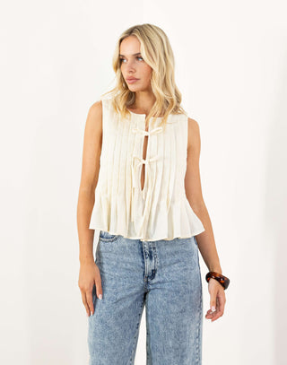 Linen-Blend-Relaxed-Pleated-Top - Cream