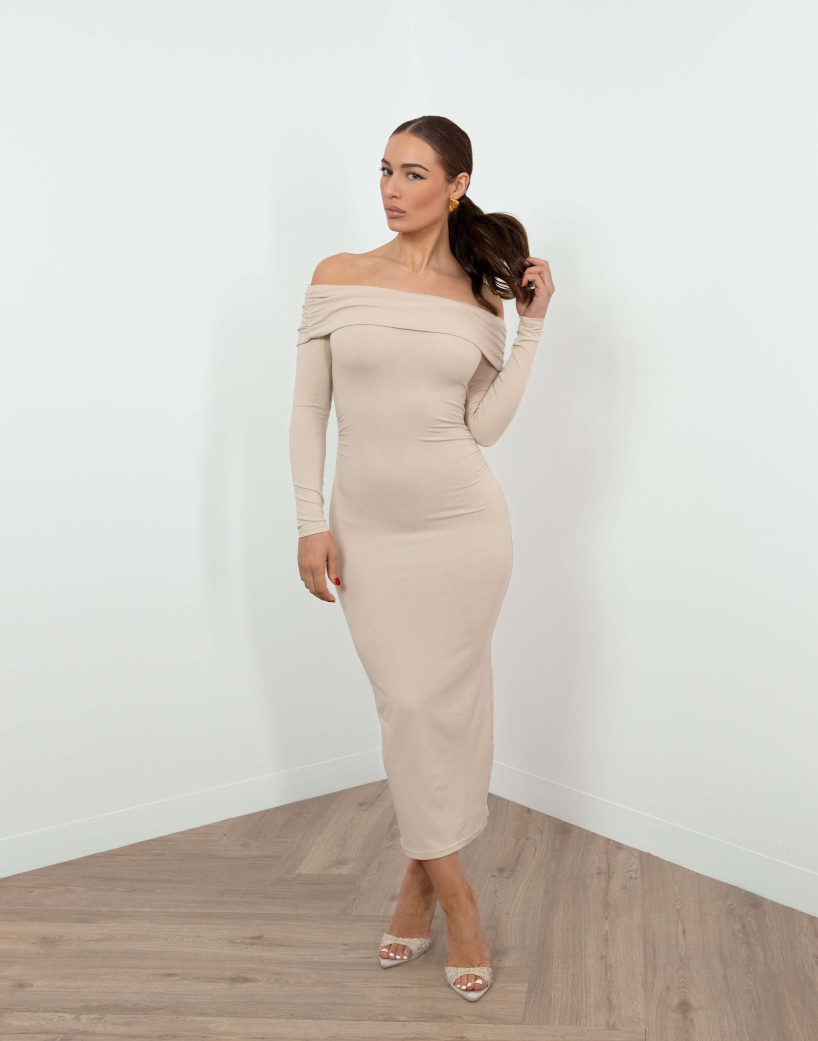 beige off the shoulder dress Mia Maxi Gown Sheer length hem with a daring front leg splitbalancing classic sophistication with contemporary allure Women's Light beige Rib-Knit Off-the-Shoulder