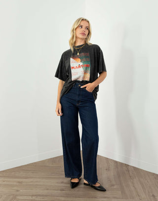 Aidan T-Shirt - Oversized Graphic Print T-Shirt - Martini