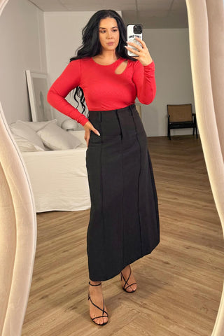 blake-top-long-sleeve-fitted-cut-out-top-red
