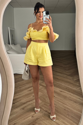 crop-fitted-frill-crop-yellow