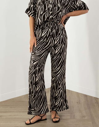 diego-pants-high-waist-relaxed-pants-zebra