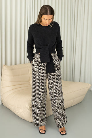 emilia-knit-round-neck-tie-waist-knit-black