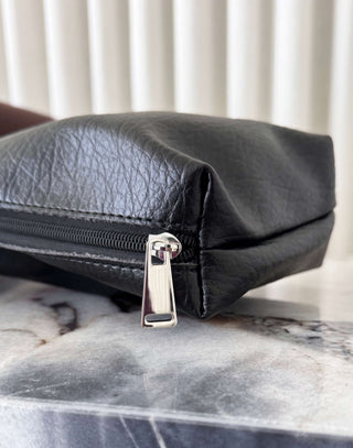 jacob-handbag-faux-leather-with-clutch-handbag-black