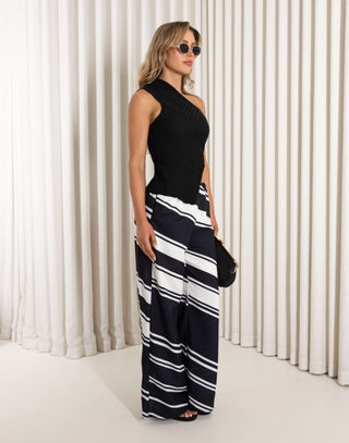 High waisted relaxed stripe pants with drawstring and pockets