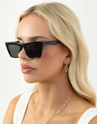 nelli-sunglasses-square-cat-eye-sunglasses-black