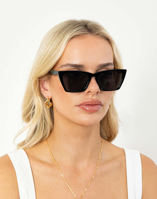 nelli-sunglasses-square-cat-eye-sunglasses-black