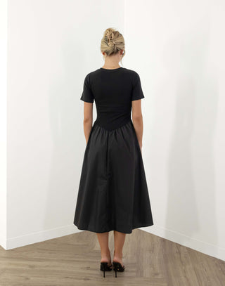 phyllis-dress-fitted-t-shirt-bell-midi-dress-black