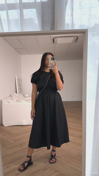 Short Puff Sleeve Midi Black