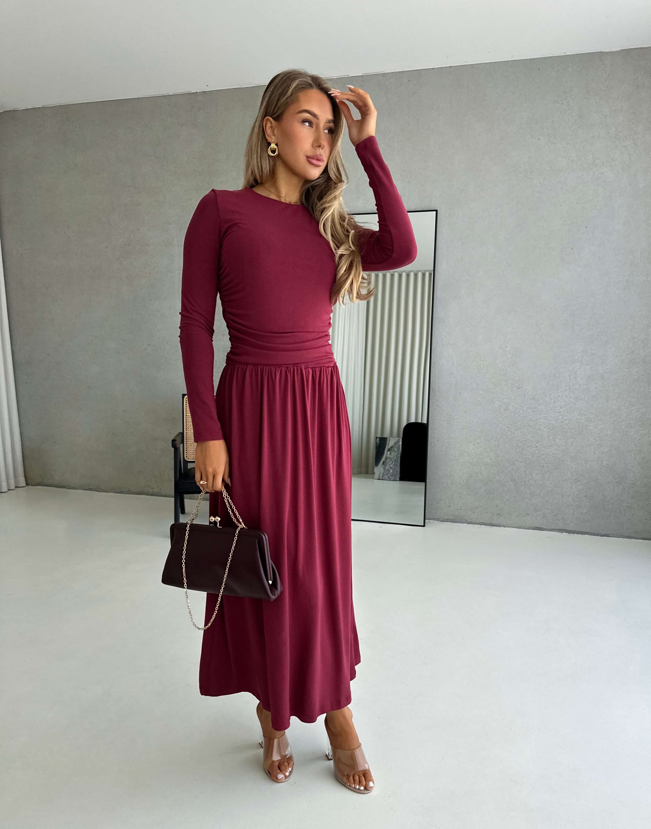 Ronnie Midi Dress Wine – MVE BOUTIQUE - Main Image