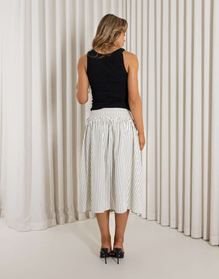 Black ribbed longline round neck top with full stretch