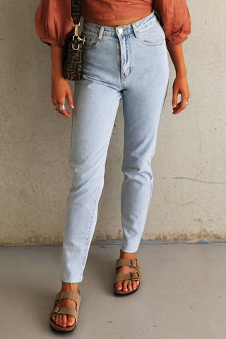 Alma Jeans